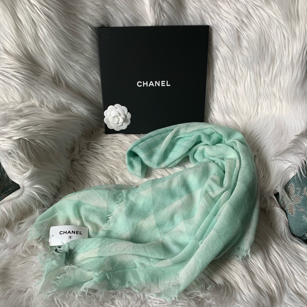NWT CHANEL Oversized CC Logo Plaid Cashmere Silk Shawl Scarf Mint Green Italy - Picture 2 of 16
